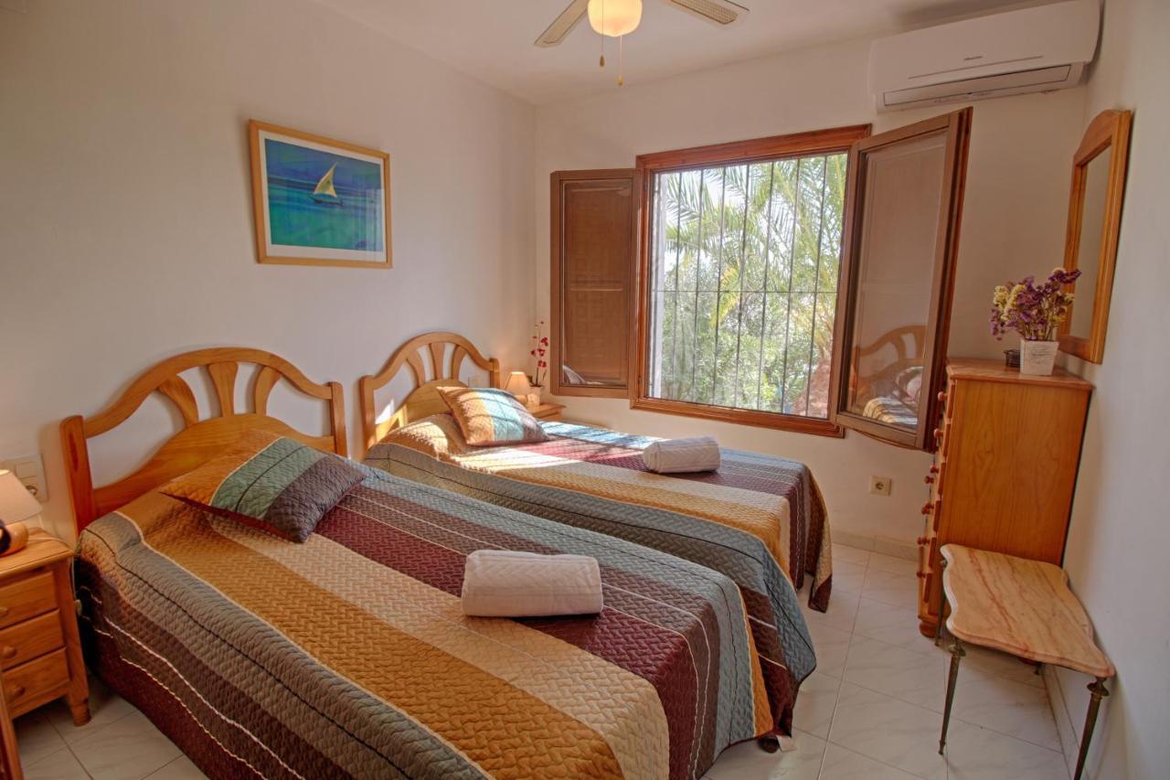 Holiday Home Shangrila Calp Extérieur photo